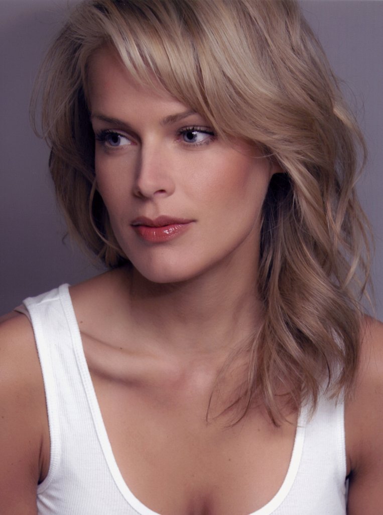 Heidi Albertsen — Beauty portfolio photograph 11